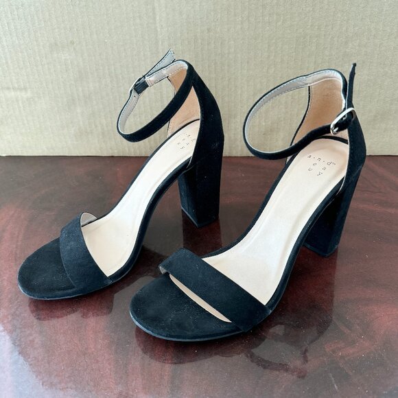 A New Day 7.5 W's Ema Block Heel - Picture 2 of 6